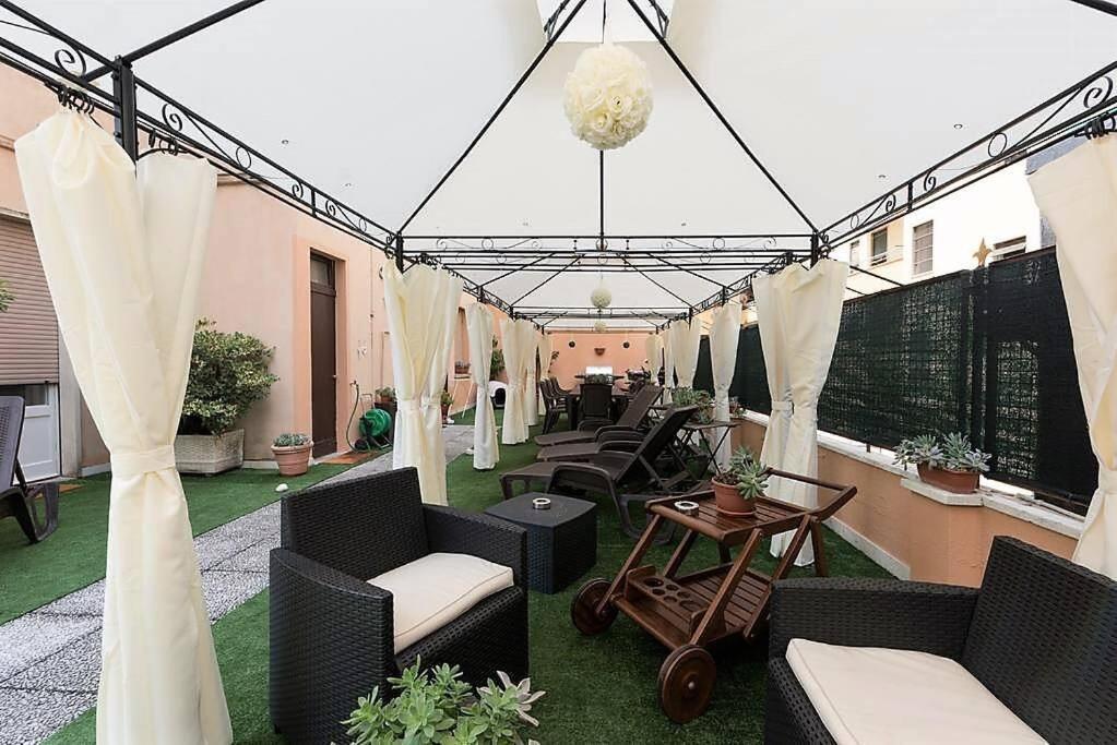 Terrazze Italiane City Center - White Apartment Верона Экстерьер фото